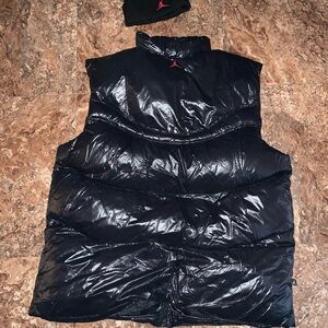 Nike Shiny Black Puffer Vest